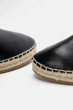 Εσπαντρίγιες Μονόχρωμες -Papoutsi Greece espantrigies monoxrwmes 91713 hk0z