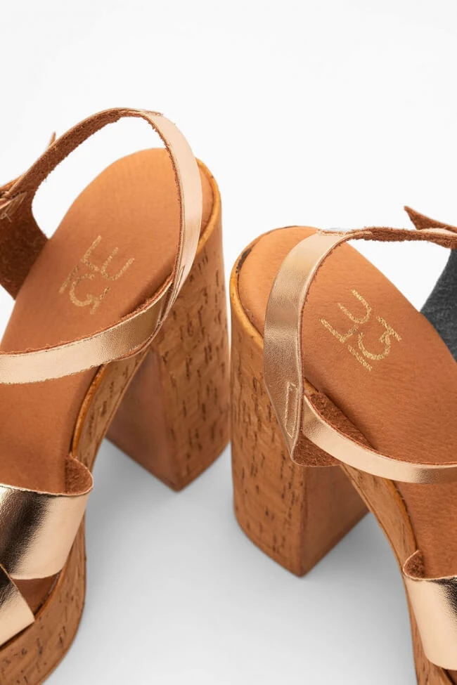 LUIGI DESIGN - Πέδιλα με Φελλό & Χιαστί Λουράκια 3 LUIGI DESIGN - Πέδιλα με Φελλό & Χιαστί Λουράκια - Image 3