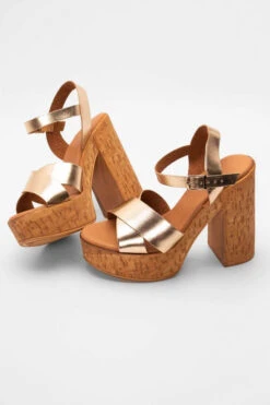 LUIGI DESIGN - Πέδιλα με Φελλό & Χιαστί Λουράκια 7 LUIGI DESIGN - Πέδιλα με Φελλό & Χιαστί Λουράκια -Papoutsi Greece luigi design pedila me fello xiasti lourakia 94323 l9zk