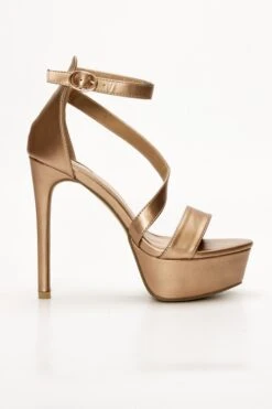 LUIGI DESIGN - Πέδιλα με Φιάπα & Λοξό Λουράκι