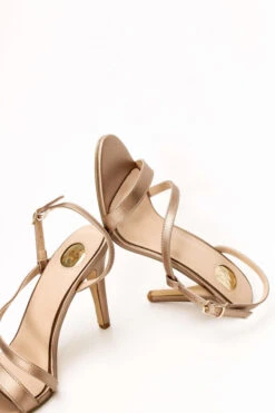 LUIGI DESIGN - Πέδιλα με Λοξό Λουράκι -Papoutsi Greece luigi design pedila me lokso louraki 65879 zxnw