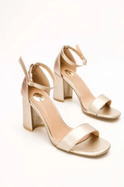 LUIGI DESIGN - Πέδιλα με Λουριά & Μπαρέτα