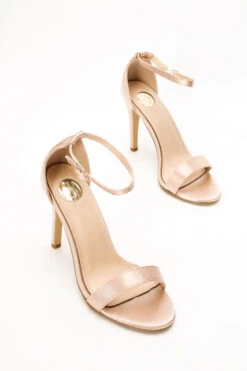 LUIGI DESIGN - Πέδιλα με Μπαρέτα -Papoutsi Greece luigi design pedila me mpareta 65845 h421