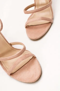 LUIGI DESIGN - Πέδιλα με Μπαρέτα & Λουράκια -Papoutsi Greece luigi design pedila me mpareta lourakia 62823 2hyl