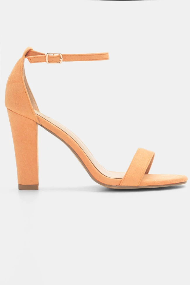 LUIGI DESIGN - Πέδιλα με Τακούνι & Μπαρέτα 1 LUIGI DESIGN - Πέδιλα με Τακούνι & Μπαρέτα