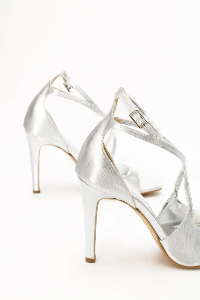 LUIGI DESIGN - Πέδιλα με Χιαστί Λουράκια & Λάστιχο 3 LUIGI DESIGN - Πέδιλα με Χιαστί Λουράκια & Λάστιχο - Image 3