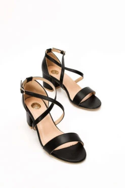 LUIGI DESIGN - Πέδιλα με Χιαστί Λουρία