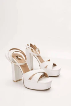 LUIGI DESIGN - Πέδιλα Χιαστί με Μπάρετα & Φιάπα -Papoutsi Greece luigi design pedila xiasti me mpareta fiapa 68459 4z61