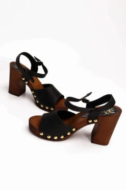 LUIGI DESIGN - Clogs με Μπαρέτα & Τρουκς 9 LUIGI DESIGN - Clogs με Μπαρέτα & Τρουκς -Papoutsi Greece luigi design tsokara me mpareta trouks 72597 79wc