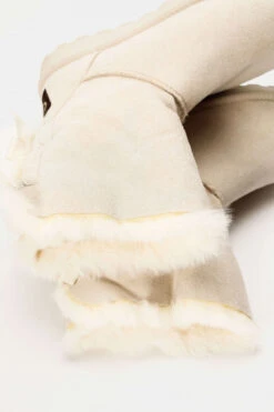 Μποτάκια με Εσωτερική Επένδυση Γούνας & Φιόγκους 9 Μποτάκια με Εσωτερική Επένδυση Γούνας & Φιόγκους -Papoutsi Greece mpotakia me eswteriki ependusi gounas fiogkous 77433 xbmi