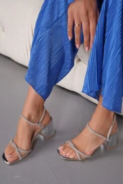 Πέδιλα με Strass 7 Πέδιλα με Strass -Papoutsi Greece mules loustrini me strass 93015 0v7v