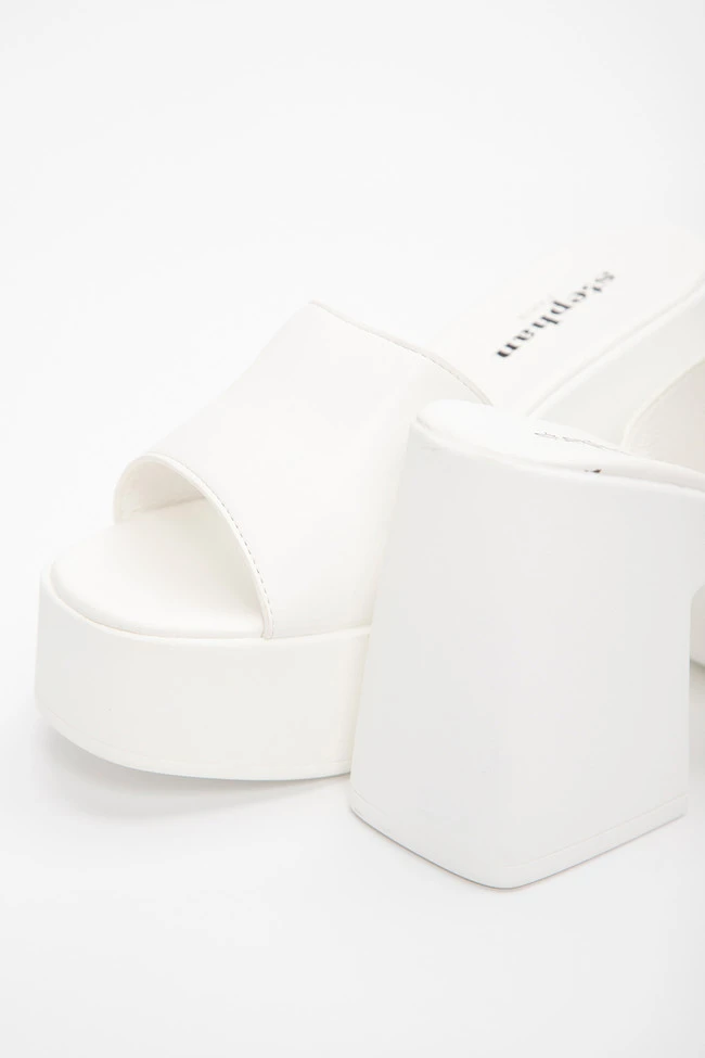 Mules με Φαρδιά Φάσα 4 Mules με Φαρδιά Φάσα - Image 4