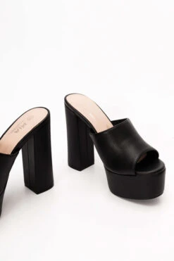 Mules Μονόχρωμα με Φιάπα -Papoutsi Greece mules monoxrwma me fiapa 66545 g94y