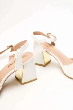 Πέδιλα με Διακοσμητική Αγκράφα -Papoutsi Greece pedila me diakosmitiki agkrafa 66791 o85c