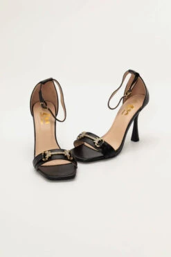 Πέδιλα με Ιδιαίτερο Τακούνι & Αγκράφα απο Strass -Papoutsi Greece pedila me idiaitero takouni agkrafa apo strass 93459 ciav