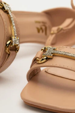 Πέδιλα με Ιδιαίτερο Τακούνι & Αγκράφα απο Strass -Papoutsi Greece pedila me idiaitero takouni agkrafa apo strass 93463 sylu