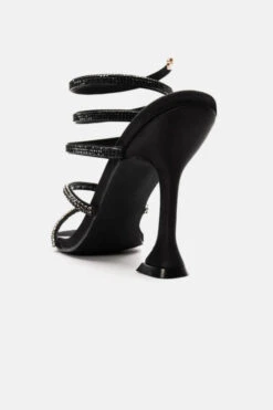 Πέδιλα με Ιδιαίτερο Τακούνι & Περιστρεφόμενο Λουράκι απο Strass 9 Πέδιλα με Ιδιαίτερο Τακούνι & Περιστρεφόμενο Λουράκι απο Strass -Papoutsi Greece pedila me idiaitero takouni peristrefomeno louraki 90739 em35