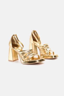 Πέδιλα με Κλειστή Φτέρνα & Λουριά -Papoutsi Greece pedila me kleisti fterna louria 90731 7yl3