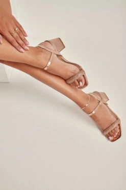 Πέδιλα με Λουράκι απο Strass