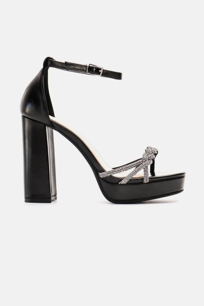 Πέδιλα με Λουράκια Πλεξούδα απο Strass & Φιάπα 1 Πέδιλα με Λουράκια Πλεξούδα απο Strass & Φιάπα