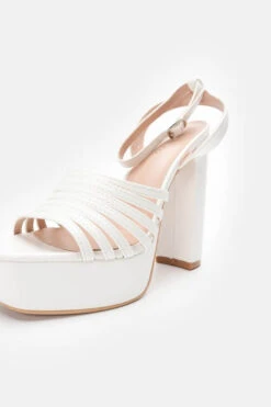 Πέδιλα με Λουριά & Φιάπα -Papoutsi Greece pedila me louria fiapa 91679 7ik3