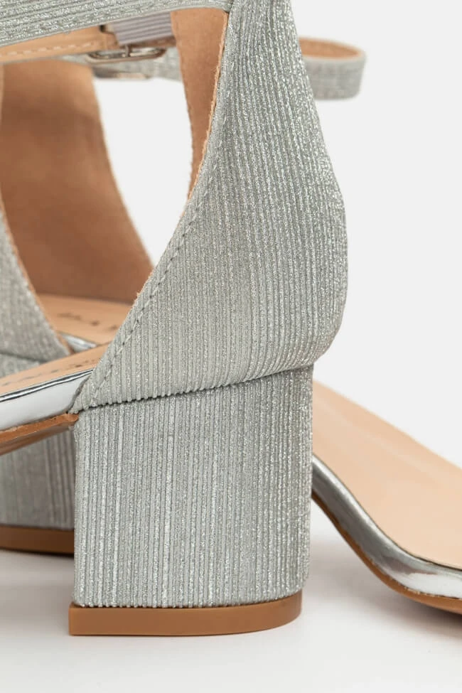 Πέδιλα με Μεσαίo Τακούνι & Glitter 4 Πέδιλα με Μεσαίo Τακούνι & Glitter - Image 4