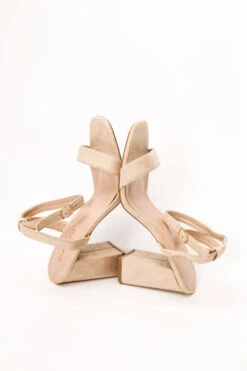 Πέδιλα με Μπαρέτα 6 Πέδιλα με Μπαρέτα -Papoutsi Greece pedila me mpareta 61915 2dpz