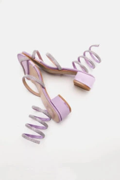 Πέδιλα με Χαμηλό Τακούνι & Περιστρεφόμενο Λουράκι απο Strass 9 Πέδιλα με Χαμηλό Τακούνι & Περιστρεφόμενο Λουράκι απο Strass -Papoutsi Greece pedila me xamilo takouni peristrefomeno louraki ap 90923 ztwr