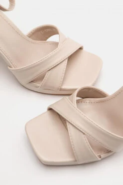 Πέδιλα με Χιαστί Λουράκια & Φιάπα -Papoutsi Greece pedila me xiasti lourakia fiapa 91115 lb7z