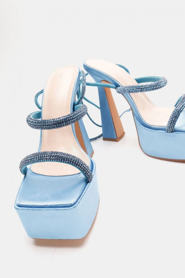 Πέδιλα Σατέν με Ιδιαίτερο Τακούνι & Φιάπα 4 Πέδιλα Σατέν με Ιδιαίτερο Τακούνι & Φιάπα - Image 4