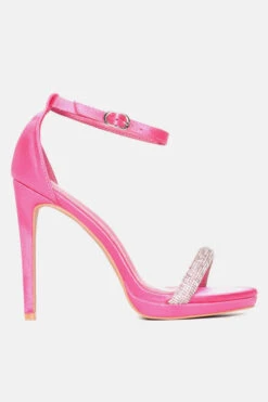 Πέδιλα Σατέν με Μπαρέτα & Strass