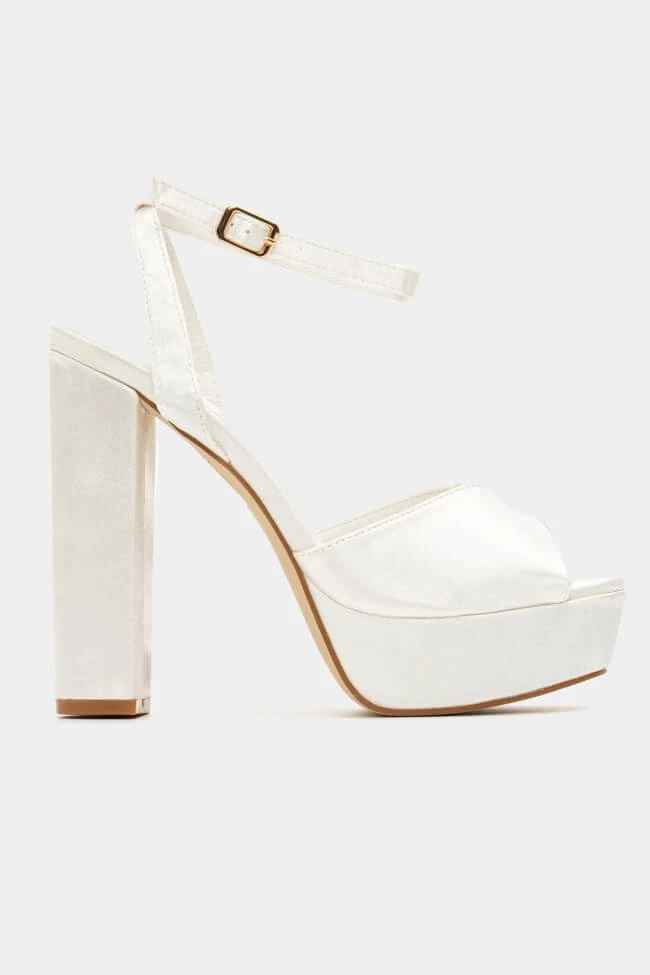 Πέδιλα Σατέν με Τακούνι & Φιάπα 2 Πέδιλα Σατέν με Τακούνι & Φιάπα - Image 2