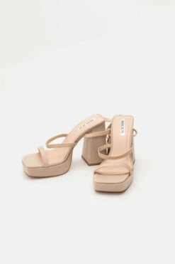 Πέδιλα Σατέν με Τετράγωνη Μύτη & Φιάπα 7 Πέδιλα Σατέν με Τετράγωνη Μύτη & Φιάπα -Papoutsi Greece pedila saten me tetragwni muti fiapa 93485 4kue