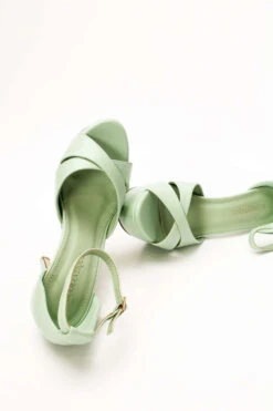 Πέδιλα Στιλέτο με Φιάπα & Χιαστί Λουριά 6 Πέδιλα Στιλέτο με Φιάπα & Χιαστί Λουριά -Papoutsi Greece pedila stileto me fiapa xiasti louria 65019 knrl