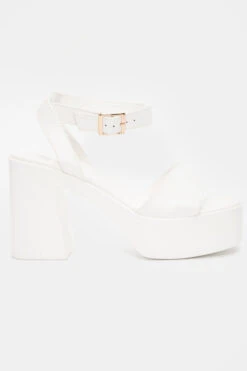 Πέδιλα με Τόκα 6 Πέδιλα με Τόκα -Papoutsi Greece platformes ekswfterna me toka 95367 ywd5