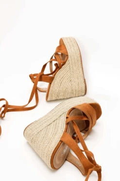 Πλατφόρμες Εσπαντρίγιες με Χιαστί Κορδόνια 8 Πλατφόρμες Εσπαντρίγιες με Χιαστί Κορδόνια -Papoutsi Greece platformes espantrigies me xiasti kordonia 70185 0xpg