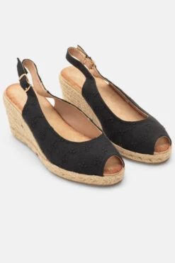 Πλατφόρμες Εσπαντρίγιες Peep Toe με Κέντημα 7 Πλατφόρμες Εσπαντρίγιες Peep Toe με Κέντημα -Papoutsi Greece platformes espantrigies peep toe me kentima 94971 fcv0