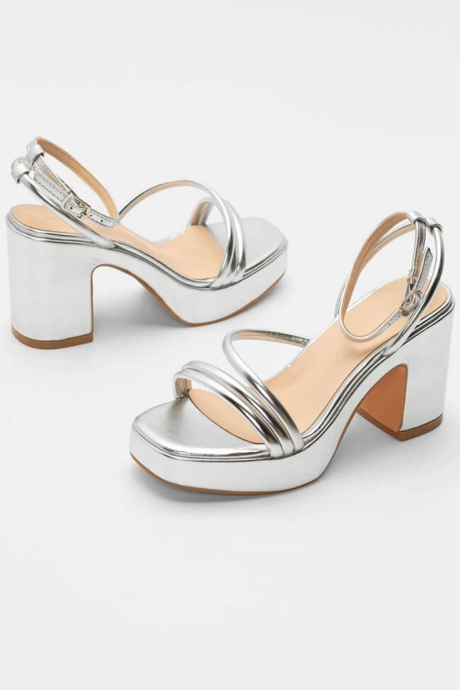 Πέδιλα με Μπαρέτα & Λουράκια 5 Πέδιλα με Μπαρέτα & Λουράκια - Image 5