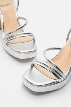 Πέδιλα με Μπαρέτα & Λουράκια 8 Πέδιλα με Μπαρέτα & Λουράκια -Papoutsi Greece platformes me mpareta lourakia 95213 xr5u