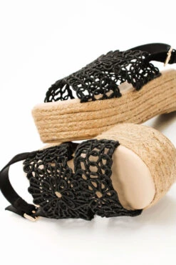 Πλατφόρμες με Πλεκτό Σχέδιο 6 Πλατφόρμες με Πλεκτό Σχέδιο -Papoutsi Greece platformes me plekto sxedio sxinoi 71163 y2a1