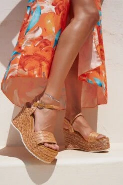 Πλατφόρμες με Ψάθα