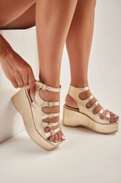 Πλατφόρμες Open Heel με Τόκες